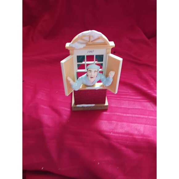 Hallmark Vtg Away To  The Window 1997 Figurine Christmas Ornament - Picture 4 of 10
